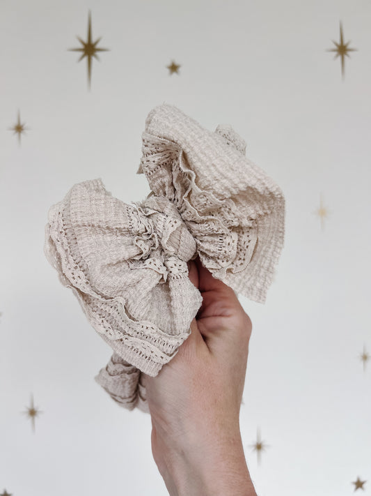 Oatmeal Vintage Lace