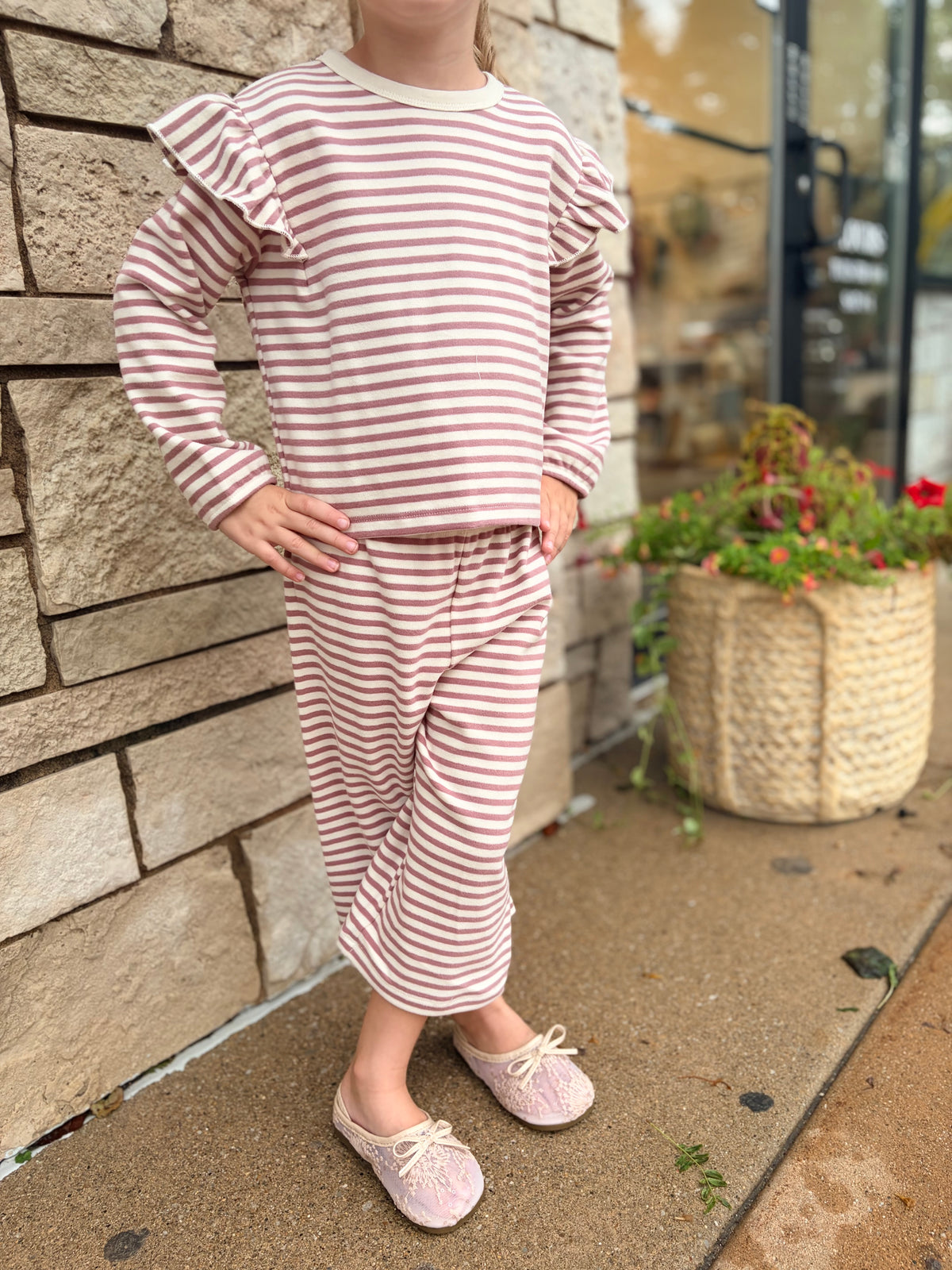 Ruffle Cozy Set in Mulberry