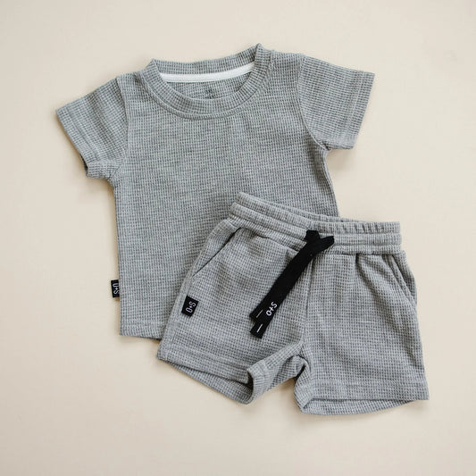 Raven Set in Grey