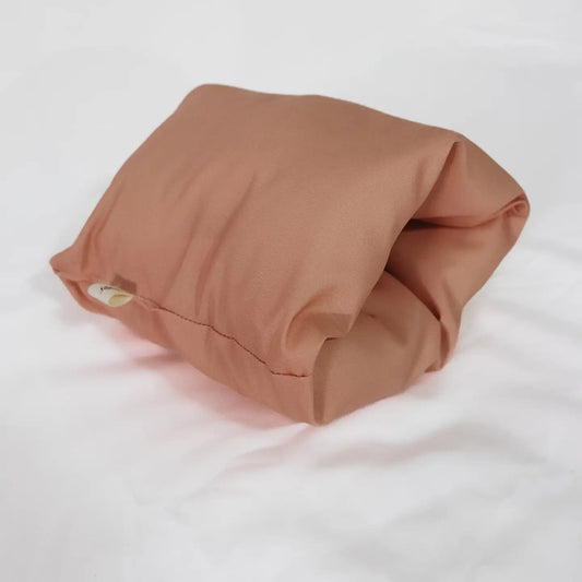 Wipeable Arm Craddle