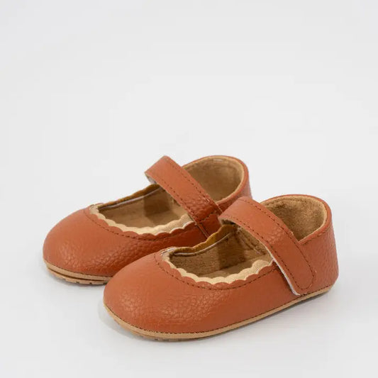 Scalloped Mary Jane Shoes - Tan