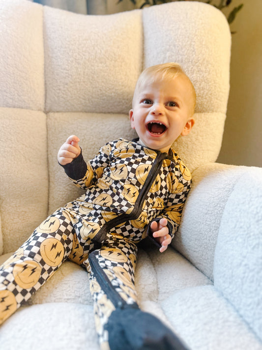 Lightning Checkered Smiley Sleeper