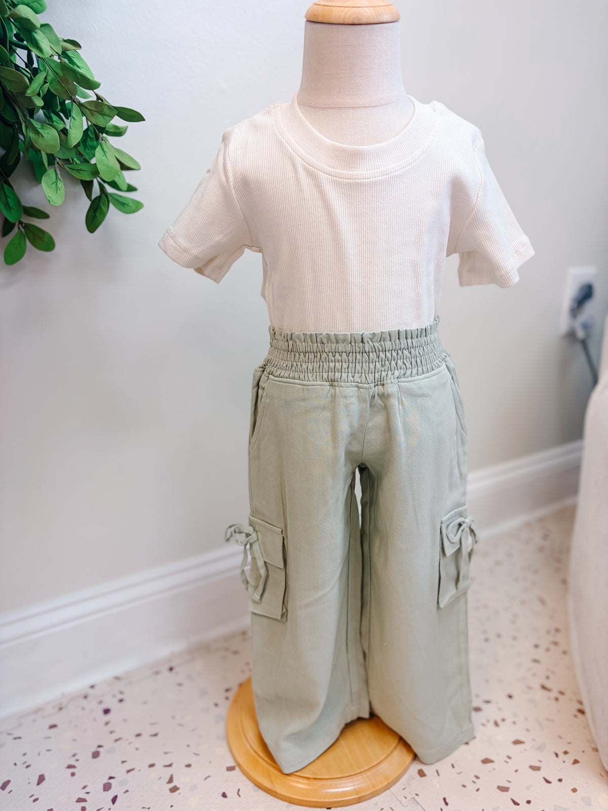 Wide Leg Cargo Pant