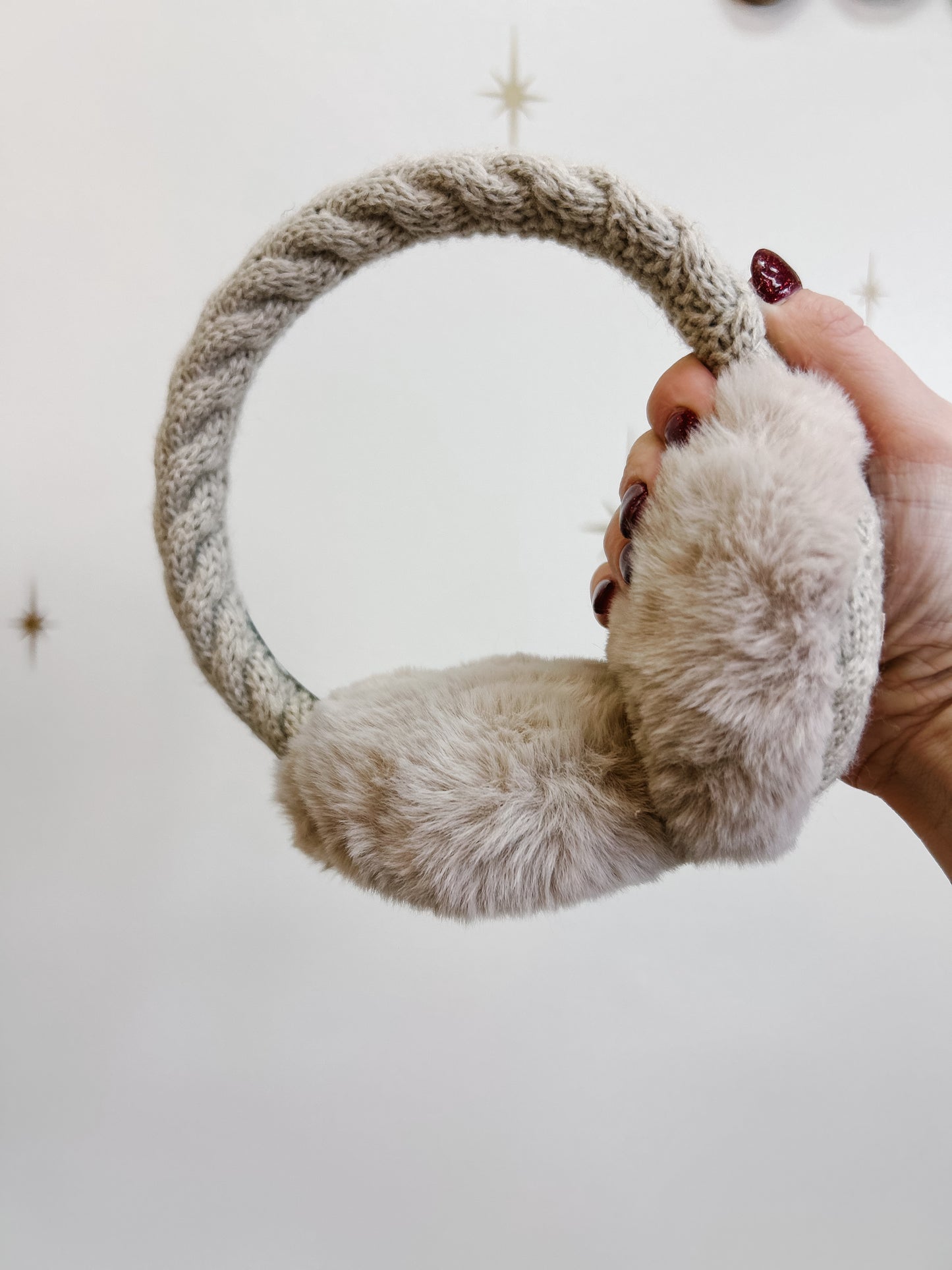 Adjustable Earmuffs - Cable Knit Beige